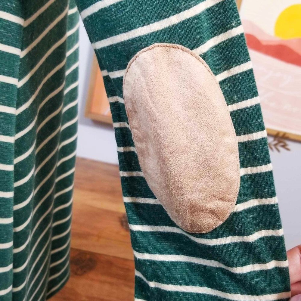 Umgee Brand Top Hunter Green & Cream Stripes Tan Faux Suede Accents Size Small - Picture 4 of 12
